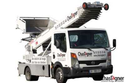 montemeubles-sur-vehicule-33m-1