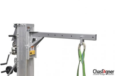 potence-avec-crochet-pour-elevateur-1